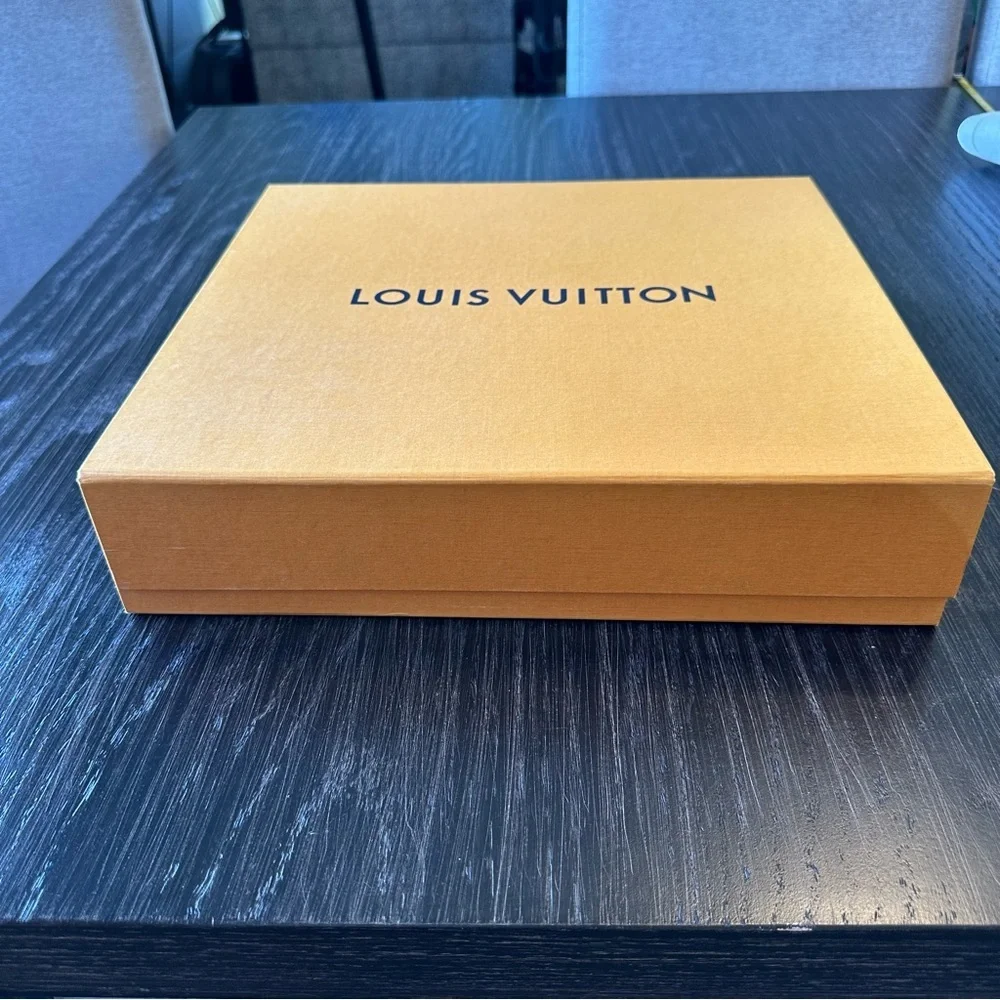 Louis Vuitton Magnetic Large Gift Shelf Box